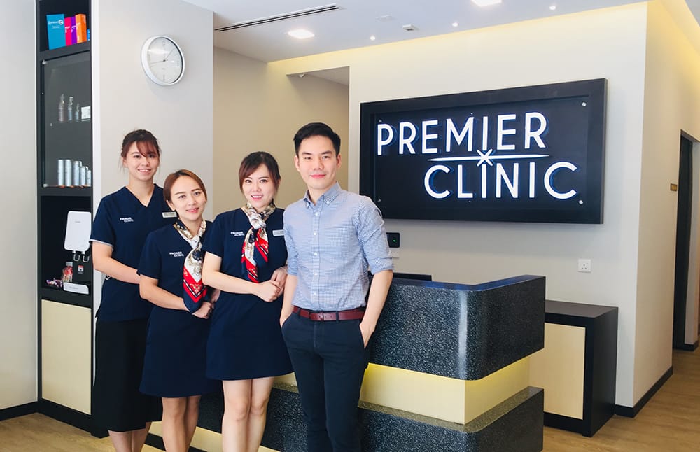 Premier Clinic Dr Foo with his Mont Kiara Team